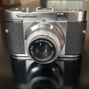 Vintage Camera: Voigtlander Vito B